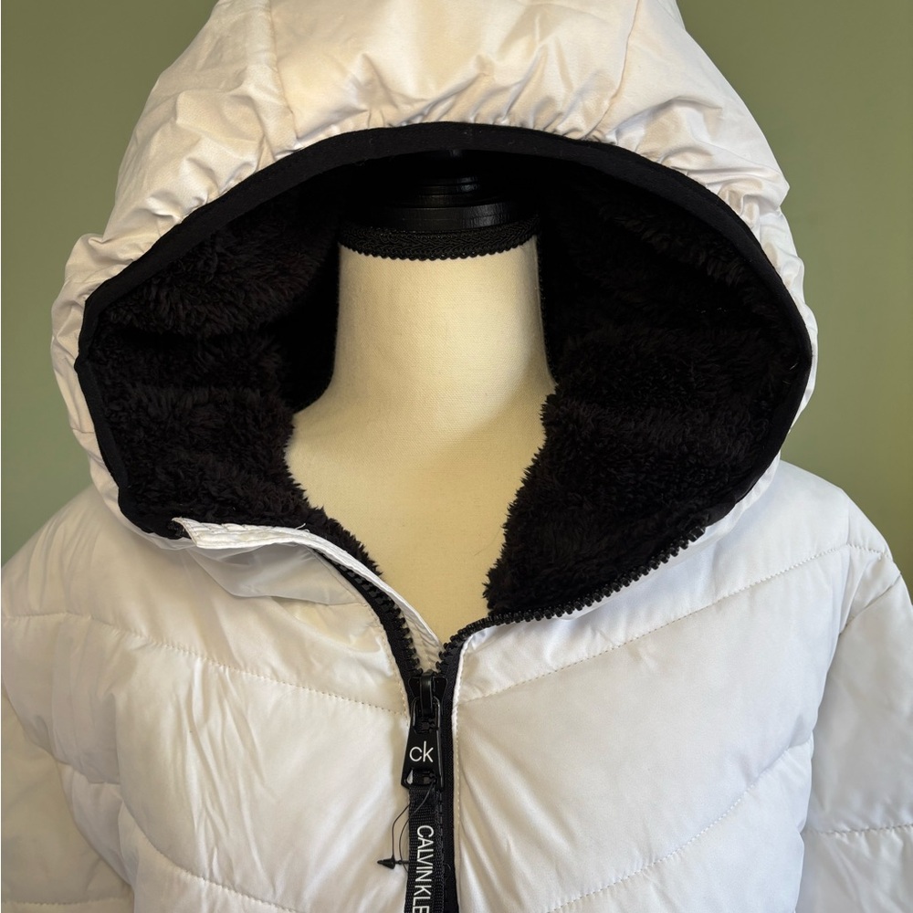 Calvin Klein White Hooded Puffer Jacket
